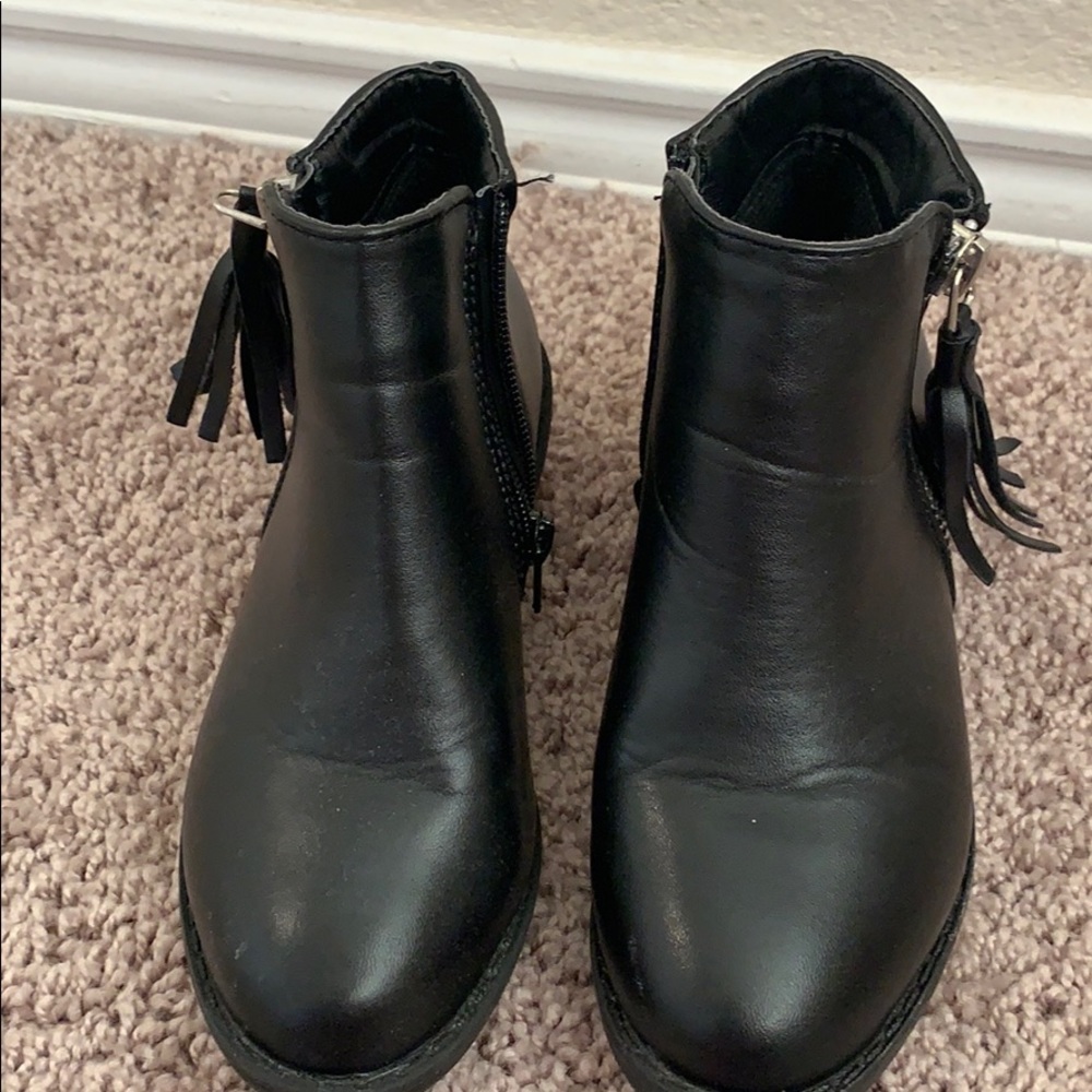 Kids’ Black bootie